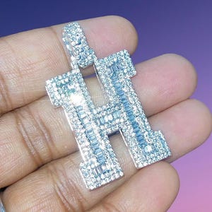 Diamant-Baguette-Schliff-Buchstabe H-Anhänger Simulierter Diamant-Anhänger 14K Weißgold-Finish Silber Besonders angefertigt Jeder Buchstabe Anhänger Hip Hop Anhänger