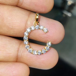 Natürliche Tester Pass Moissanite Initial C Brief Anhänger Runde 14K Gelbgold Finish Silber Jeder Brief Anhänger Hip Hop Anhänger besonders angefertigt