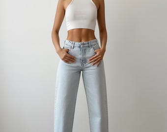 High Waist Balloon Jeans: Vintage Light Wash Denim, Street Style