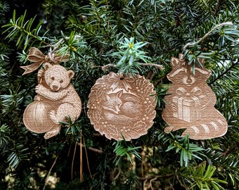 Woodcut Animals Tree Ornaments Pack of 3, Fox, Raccoon, Bear