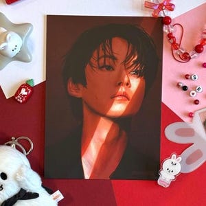 Lee Weiß + Light Stray Kids Kunstdruck (Postkartengröße)