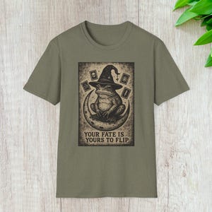 Frog Tarot Comfort Colors TShirt, Witchy Oracle Card Shirt, Goblincore Clothing, Unisex Tarot Card Shirt, Book lover gift, Tarot Lover