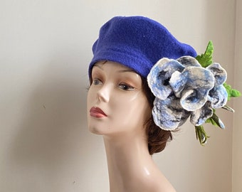 Rose beret with felted flower brooch- Ivory Black Blue -rose and rosebuds branch brooch pin- Rose and leaves -Ivory Black Indigo Green beret
