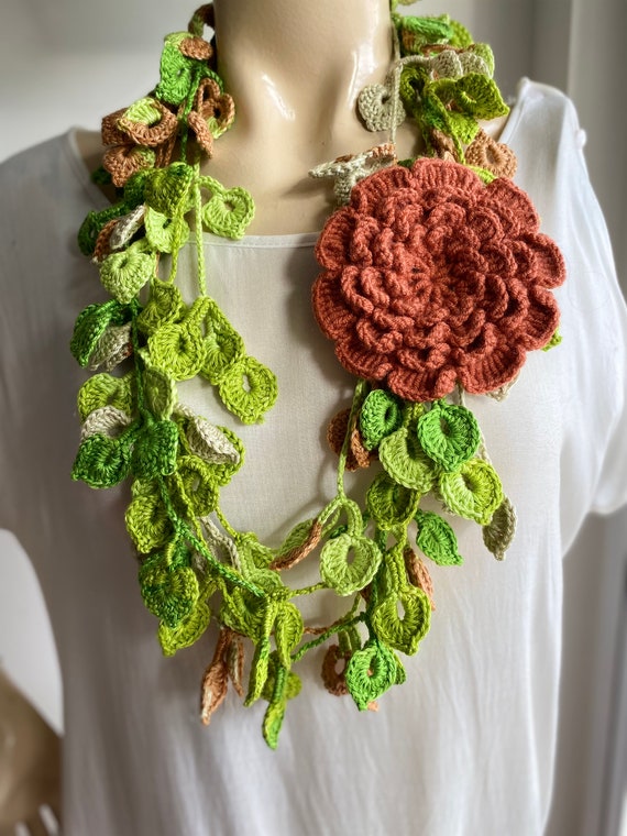 Green Crochet Scarf Leaves Necklace Scarf Multicolor Lariat Scarf Necklace Lariat Scarf Shades of Green Scarf Vegan Scarf 2 pieces