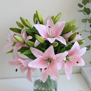 Real Touch Faux Lily: Artificial Flower Arrangement, Wedding Centerpiece