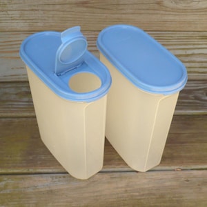 2 Tupperware Modular Mates-9-3/4 Cup