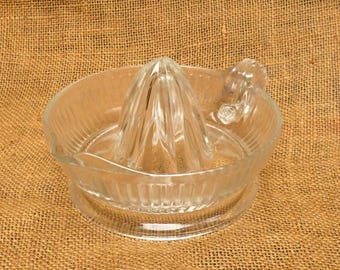 Vintage Juicer Citrus Reamer-Clear Glass Orange Juicer
