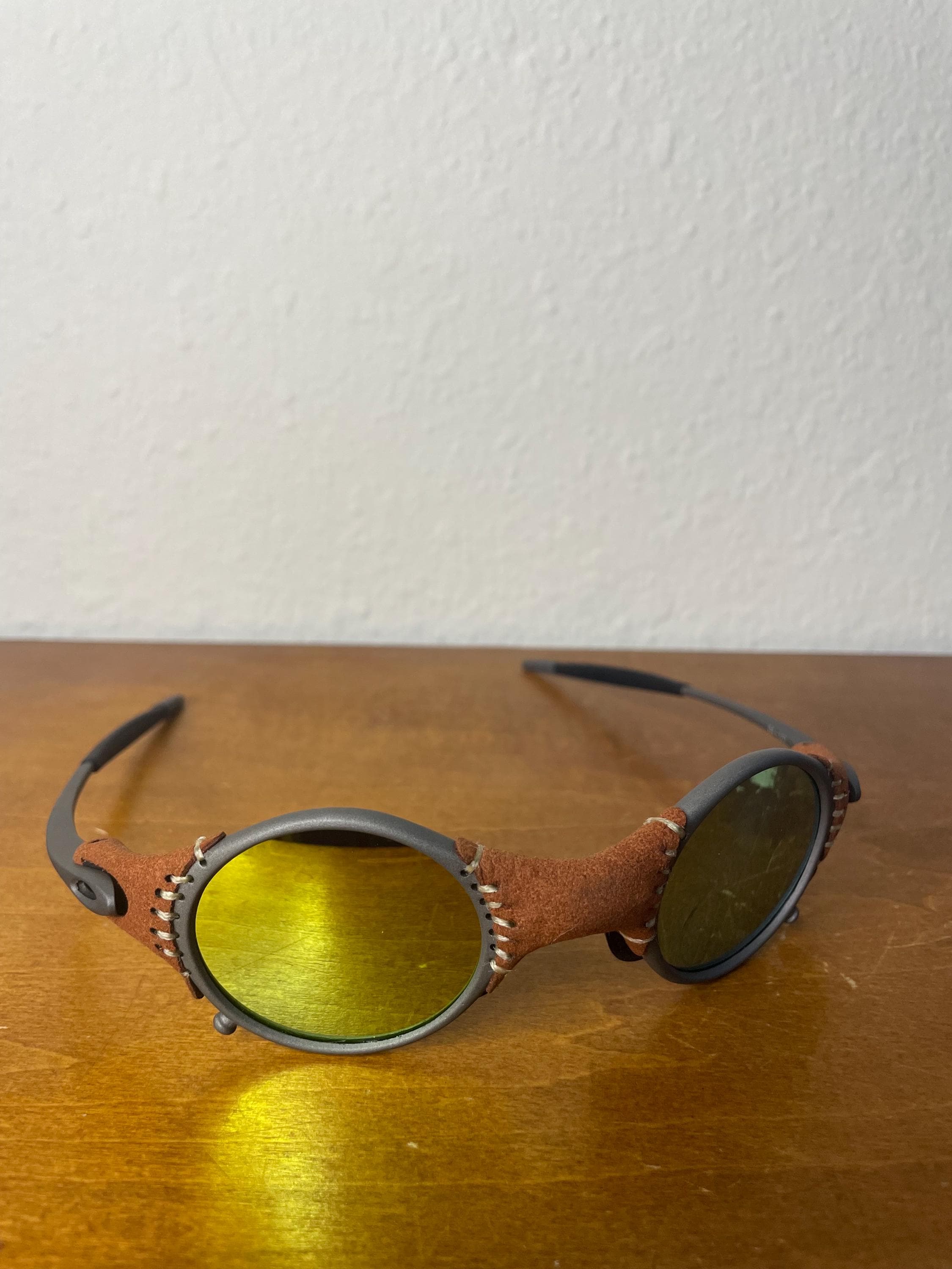 oakley オークリー サングラス 90s ヴィンテージ 名作 新品同様 OAKLEY オークリー サングラス オーバーザトップ