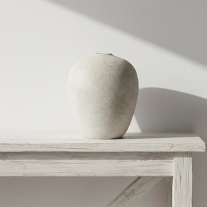 Jarrón de cerámica blanca orgánica / Cerámica con textura de piedra Wabi Sabi, decoración minimalista Japandi neutra