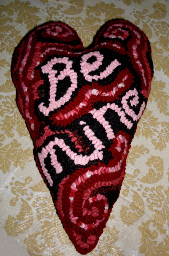 Primitive Folkart Be Mine Heart Hooked Rug Pillow PDF PATTERN Etsy