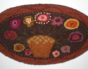 Hooked Rug Heirloom Punch Hooked  Rug Rue23paris Mini Hook Rug