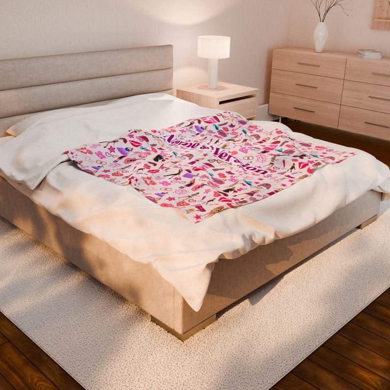Personalized Velveteen Plush Taylor Blanket Custom Girls Blanket Adorable Swifty Blanket for Girls Toddler Girl Bedding Gift To Niece image 6