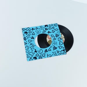 Blue Heart Record Sleeves Pack of 5 – 7&quot; Vinyl Paper Inner Sleeves – Decorative LP Covers – Gift for Music Lovers