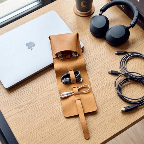 Custom leather cable roll, Personalized charger case, Cable organizer roll up, Travel cable storage, Leather tech organi