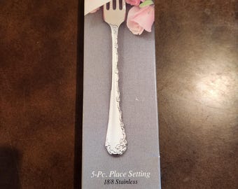 Belle Rose by Oneida Silver