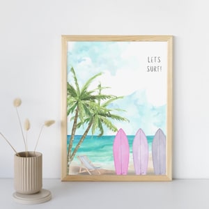 Surf Poster Kunstdruck – Strand Wandbild mit Surfbrettern & Palme, Let&#39;s Surf Aquarell Druck, Küstenlandschaft Digitaler Download