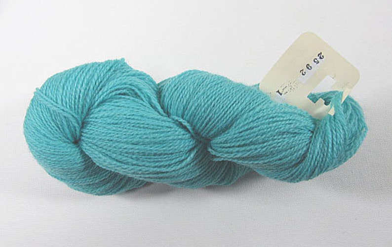 Caribbean Blue Range A2592 Anahera Needlepoint Virgin Wool Needlepoint Wool 100/% New Zealand Virgin Wool Needlepoint Wool