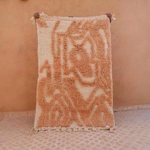 Handmade Moroccan Berber Rug – Boho Wool Carpet, Tufted Abstract Shag Area Rug, Neutral Geometric Floor Decor
