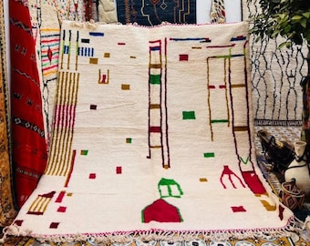 Handmade Moroccan Berber Rug: Minimalist Wool Carpet with Geometric Accents