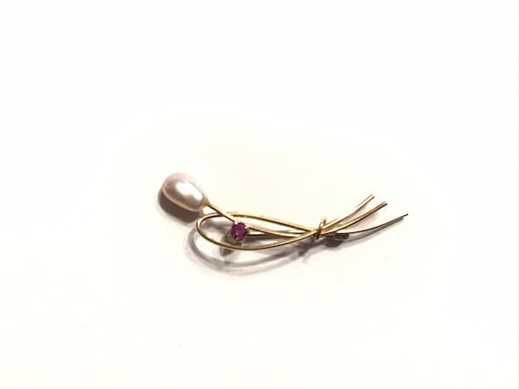 Vintage Gold Krementz Pearl & Ruby Pink Red Spine… - image 1