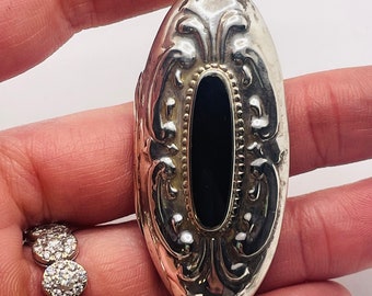 Grand pendentif médaillon tourbillon floral ovale vintage en argent sterling à onyx noir de style néo-victorien pour collier