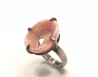 Vintage Sterling Silver Hot Pink Druzy Quartz Modernist MCM Atomic Claw Set Large Huge Cocktail Ring Size 7.25