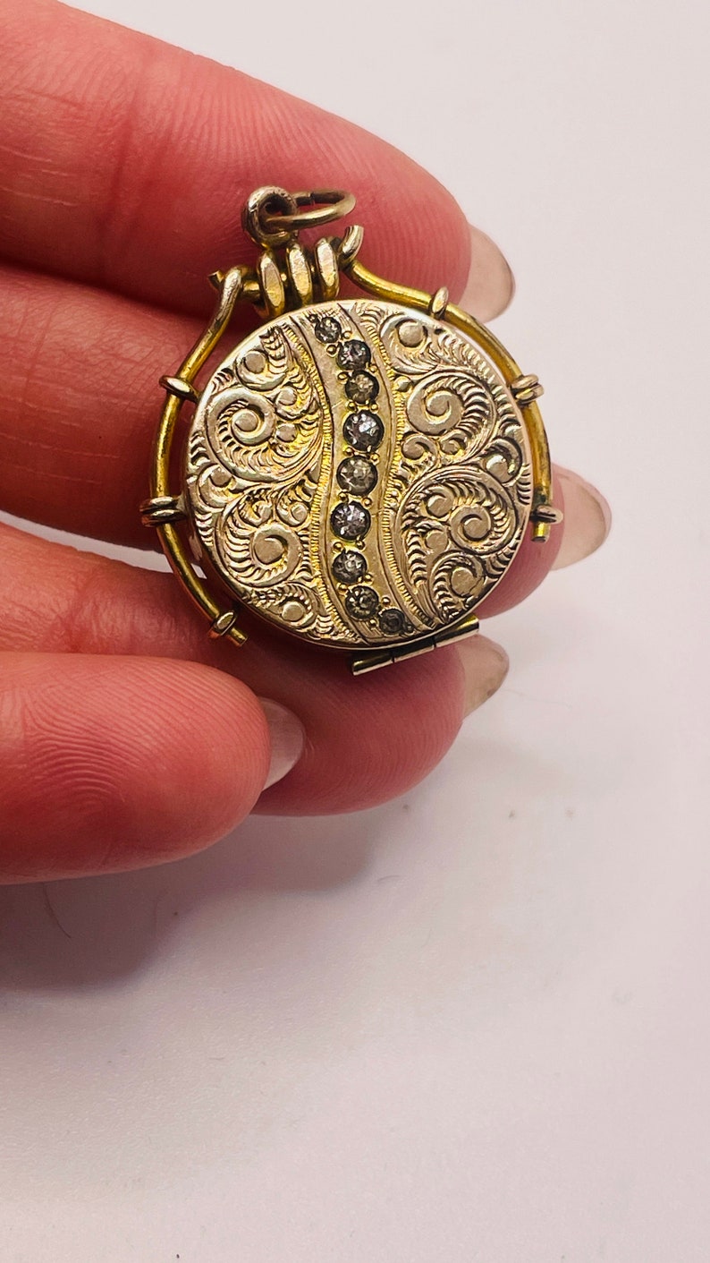 Victorian Antique Gold GF Diamond Paste Rhinestone Swirl Embossed Engraved Photo locket pendant Charm SKM Co. Momento Mori image 6