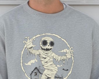 Retro Cartoon Mummy Sweatshirt: Spooky Halloween Crewneck Pullover