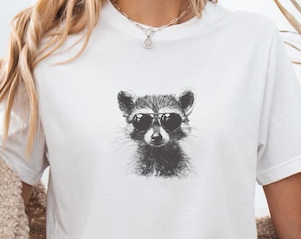 Jimothy Raccoon Sketch Graphic Tee: konstig djurvänlig tee