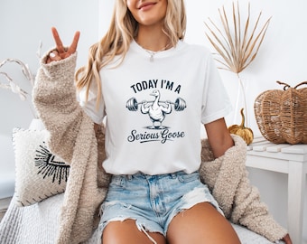 Camiseta de ganso serio, linda, divertida y tonta