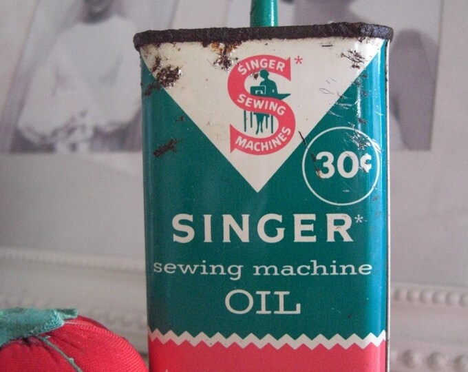 Vintage Singer Sewing Machine Oil Can Etsy