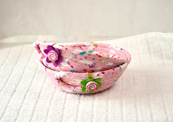 Pink Candy Dish, Cute Jewelry Holder, Handmade Fabric Bowl, Small Summer Basket, Ring Dish. Birthday Gift Basket, Woven Rope Bowl