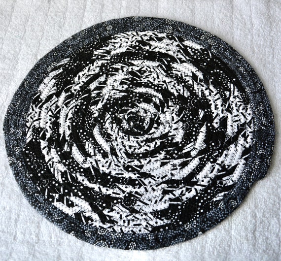 Black Abstract Trivet, 11" Handmade Coiled Rope Trivet, Black and White Place Mat, Lovely Black Artisan Table Mat, Quilted Hot Pad