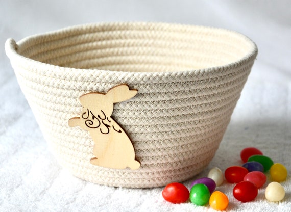 Minimalist Easter Bunny Bowl, Handmade Country Candy Holder, Bunny Key Basket, Cute Farmhouse Gift Basket, Small Rope Basket