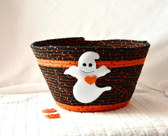 Decorative Halloween Bucket, Halloween Ghost Basket, Candy Holder, Fall Black Candy Basket, Handmade Gift Basket, Handcrafted Woven Basket