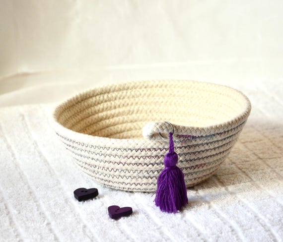 Purple Rope Bowl, Handmade Key Holder, Violet Change Basket, Minimalist Neutrals Rope Basket, Candy Dish, Cute Gift Basket with tassel