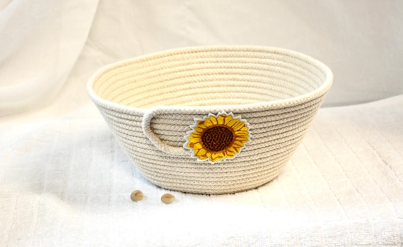 Minimalist Rope Basket, Country Fruit Bowl, Handmade Bread Basket, Farmhouse Napkin Holder, Sourdough Proofing Bowl, Baker Gift, Baking Tool