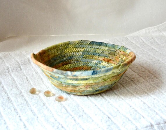 Coastal Dune Basket, Earth Tone Batik Basket, 1 Handmade Coiled Bowl, Candy Dish, Quilted Fabric Bowl, Beach Grass Bowl, Gift Basket