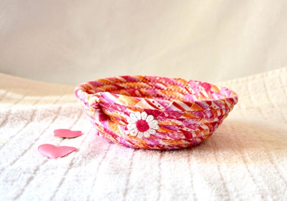 Cute Gift Basket, Pink Key Holder, Handmade Candy Dish, Potpourri Basket, Candle Holder, Small Ring Dish, Gift for her girl Mom