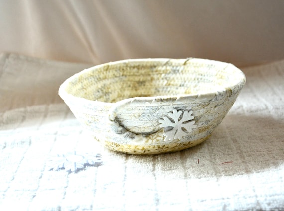 Gold and Silver Holiday Candy Bowl, Handmade Fabric Rope Key Dish, Ring Tray