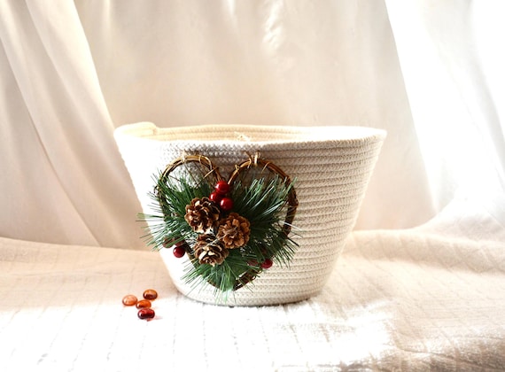 Thanksgiving Decor Bowl: Handmade Rope Basket, Beige Clothesline Basket, Holiday Fruit Bowl