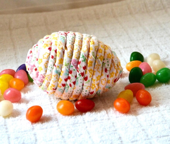 Easter Egg Hunt Toy, 1 Handmade Coiled Fabric Easter Egg, Spring Decoration