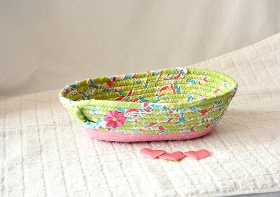 Summer Oval Bowl, Handmade Pastel Fabric Bowl, Beautiful Desk Basket, Eyeglasses Holder, Lovely Birthday Gift Basket, Gift for her Mom