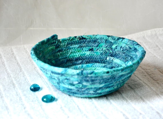 Turquoise Key Basket, 1 Handmade Batik Fabric Bowl, Aqua Blue Candy Bowl, Coastal Gift Basket, Small Ring Dish, Teal Decor Rope Bowl