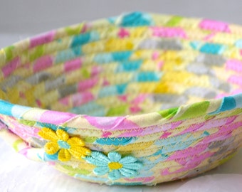 Cute Candy Bowl, Unique Gift Basket, Handmade Key Holder, Desk Accessory Basket, Small Yellow Fabric Basket, Ring Dish