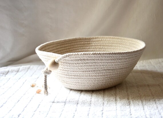 Coastal Rope Bowl, Nautical Decor Basket, Minimalist Clothesline Basket, Handmade Beach Cottage Basket, Country Key Holder, Gift Basket