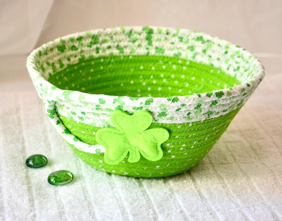 St. Patrick's Day Decor Basket, Irish Shamrock Bowl, Handmade Green Napkin Holder, Fruit Bowl, Fun Bread Basket, Cute Lime Cream Bowl