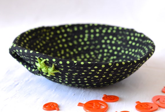 Halloween Candy Dish, Black Spider Key Bowl, Small Fabric Basket, Halloween Desk Accessory or Potpourri  Holder or Ring Dish