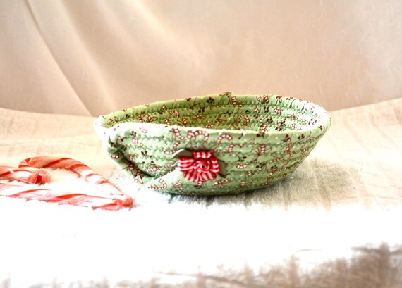 Christmas Candy Dish, Candy Cane Decor Basket, Handmade Fabric Rope Bowl, Ring Tray