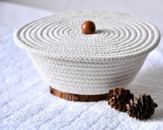 Banneton Proofing Basket, Minimalist Rope Bowl, Rustic Handmade Basket, Father Gift Basket, Hand Coiled Rope Bowl, Earth Tone Basket